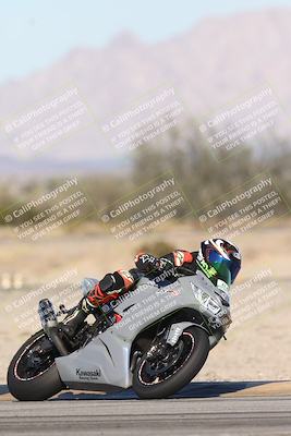 media/Dec-04-2025-Racers Edge (Thu) [[5ebc9f124d]]/3-B Group/2-Session 1 (Turn 4 Entry)/